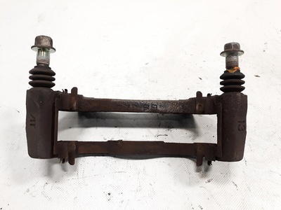 7147 BREMSSATTELTRAEGER V L