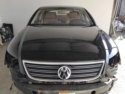 471 MOTORHAUBE GP1 OHNE GRILL