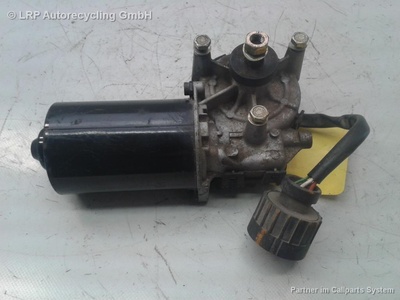 WISCHERMOTOR VORN