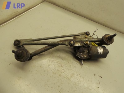WISCHERMOTOR VORN