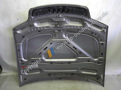 MOTORHAUBE M GRILL